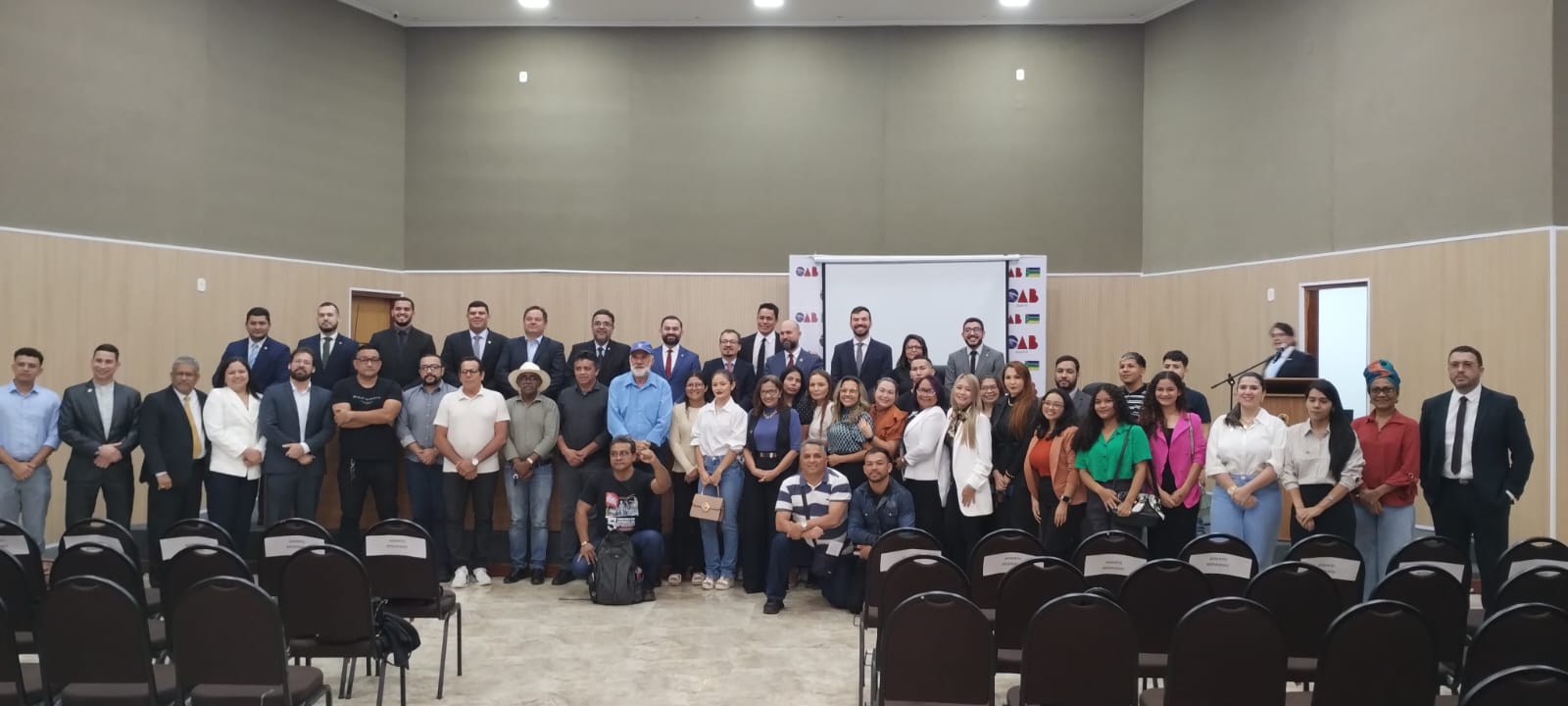 OAB-AP realiza audiência pública, debate criação do TRT no Amapá e publica Carta da Advocacia do Meio do Mundo